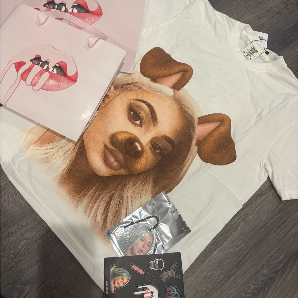 Kylie, Jenner pop-up exclusives